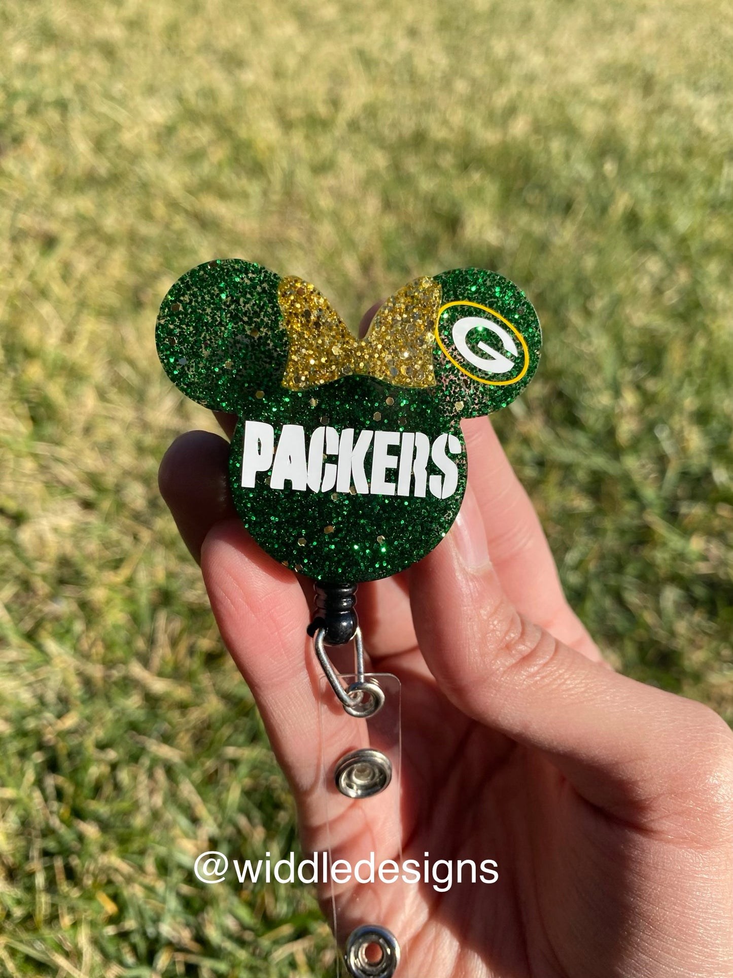 Custom personalized Green Bay Football mouse head keychain bag accessory, custom frontline badge reel