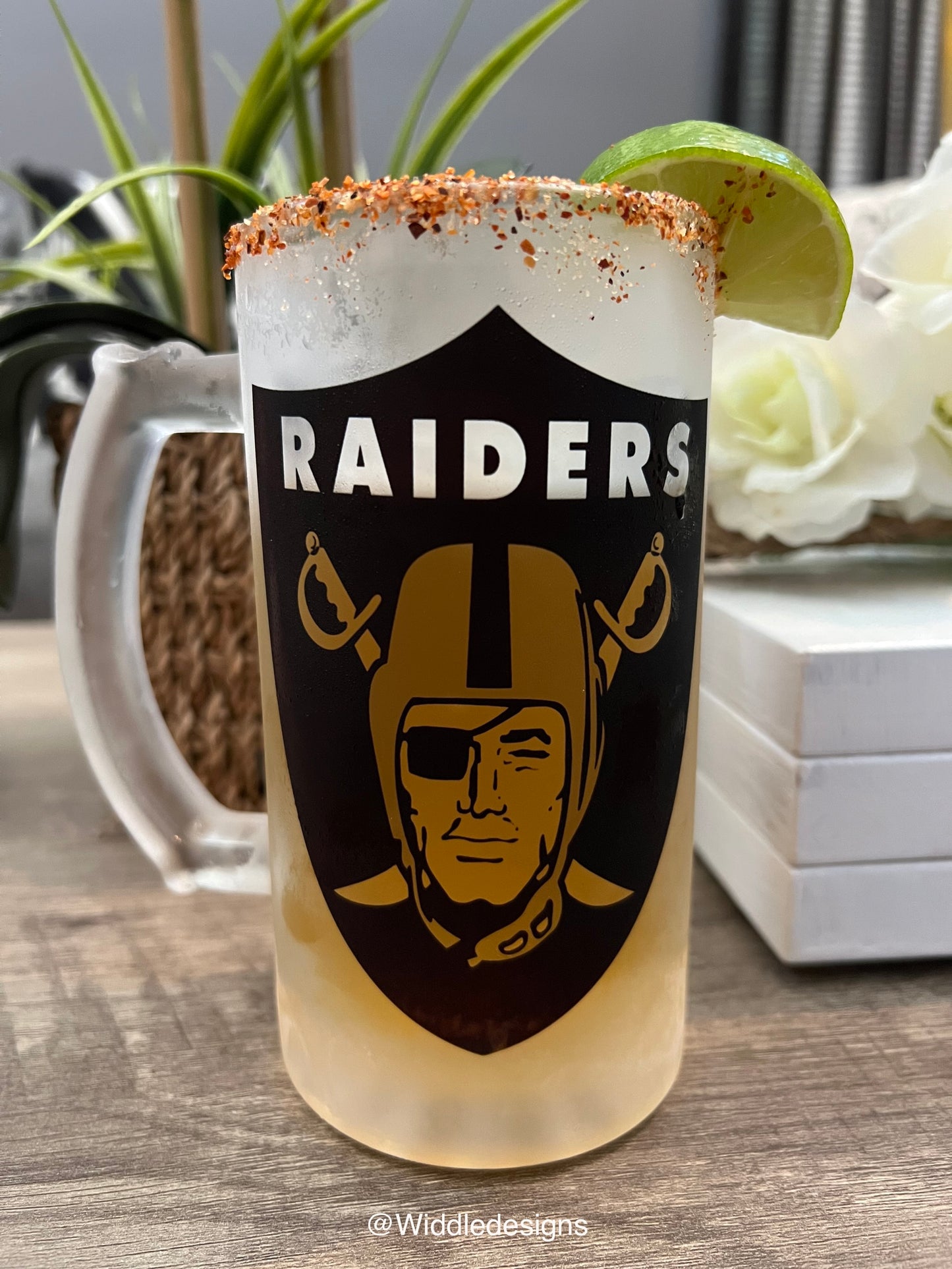 16oz frosted sports loving football beer mug